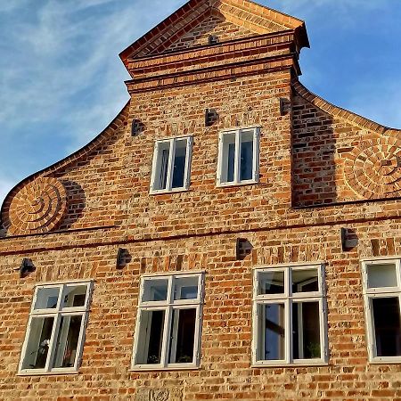 Ferienwohnung Lueneburg Innenstadt ภายนอก รูปภาพ